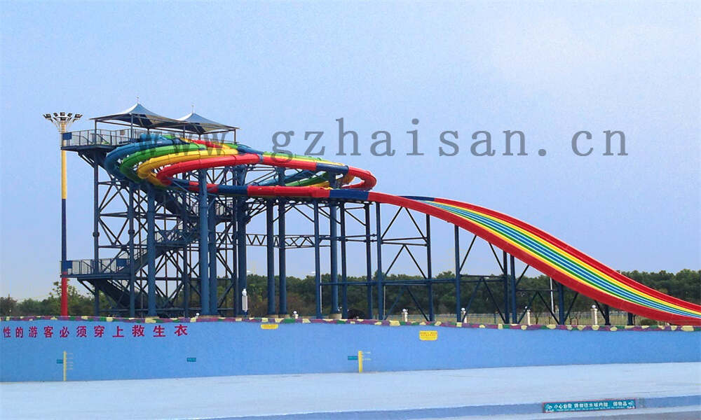 刺激体验过山车水滑梯狂欢，感受无限快感