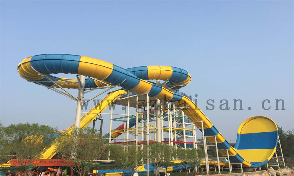 儿童水上游乐设施厂，安全好玩的水上游乐设备