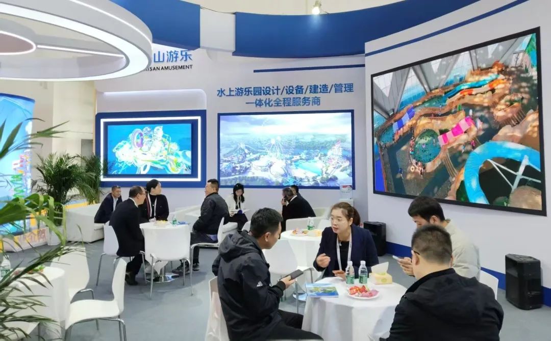 齐聚北京，共绘蓝图 | jinnianhui今年会游乐亮相2025北京国际游乐展，展现行业领军者风采