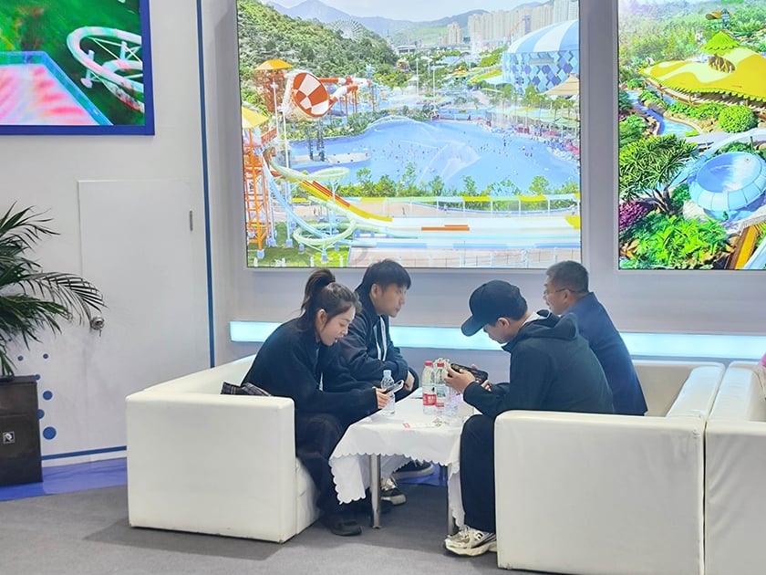 相聚郑州，引爆热潮——jinnianhui今年会游乐亮相2025中国（郑州）旅游休闲娱乐产业博览会，实力领航水上游乐新纪元！