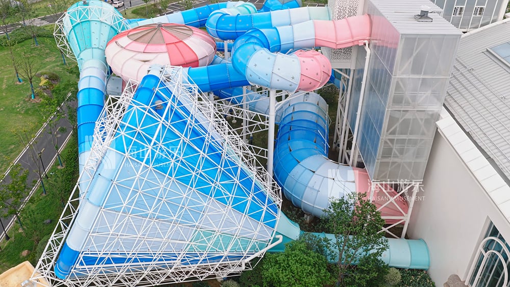 打破季节边界，定义全季狂欢｜超级魔法时空组合滑道，引领水乐园新纪元